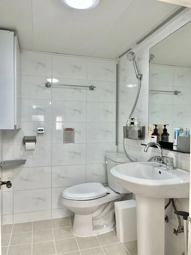 [Seocho, Seoul] 1 minute from Gyodae Station 7