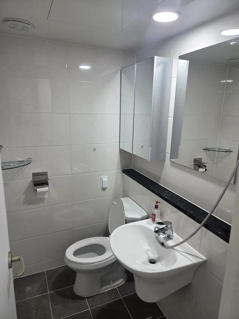 [Yeongdeungpo, Seoul] Singil-dong Station Area Boramaeville Full Option 4