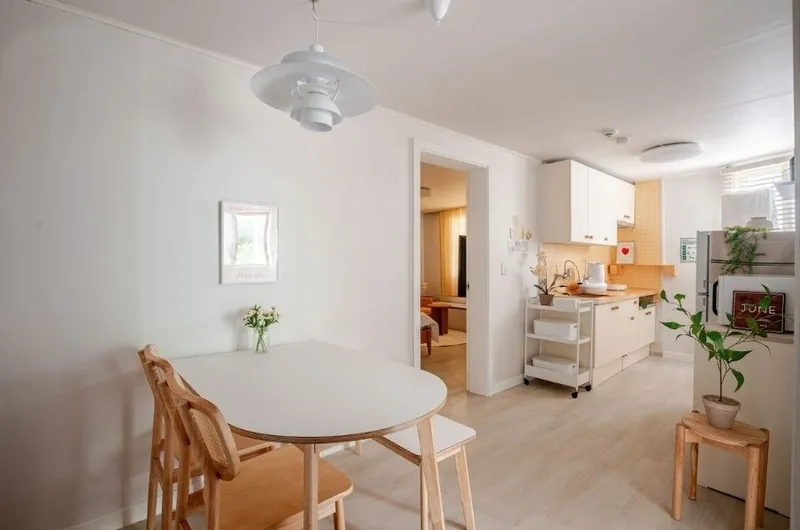 [Seongbuk, Seoul] A house that embraces a day in Seoul/Bukchok·Namdaemun DDP·Myeongdong·Changgyeonggung 19