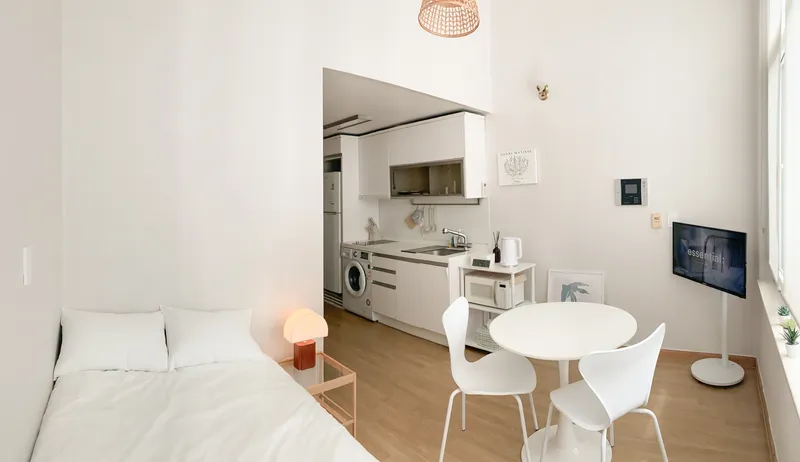 [Gangseo, Seoul] Line 5, 30 seconds cut, Gimpo Airport, full option one room 14