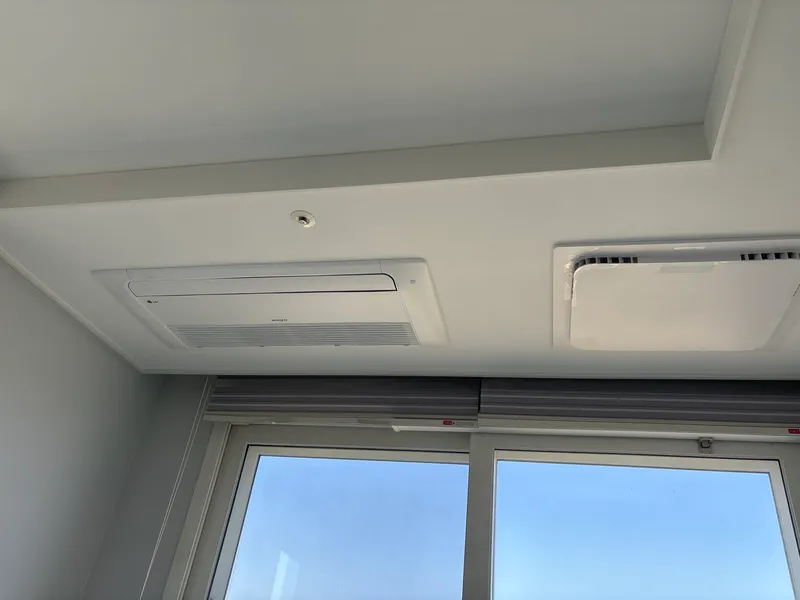 [Jinju] 13th floor of newly built officetel with open view through double-glazed windows 12