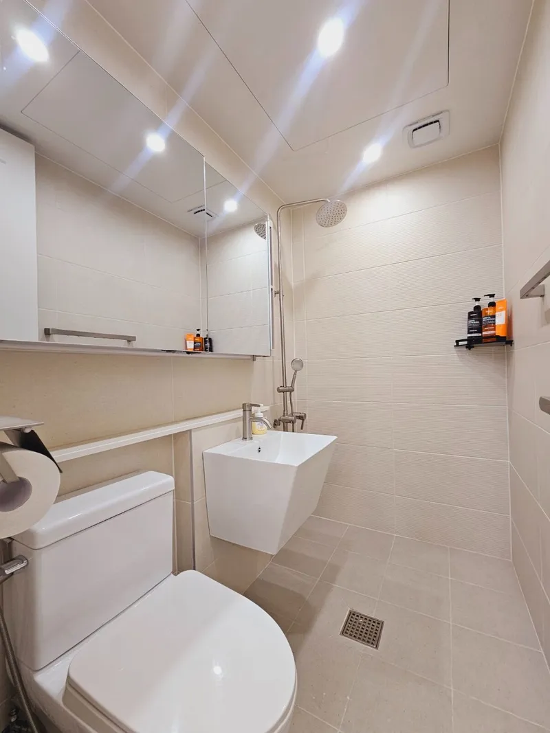[Gangseo, Seoul] Clean and emotional house near Kkachisan Station 6