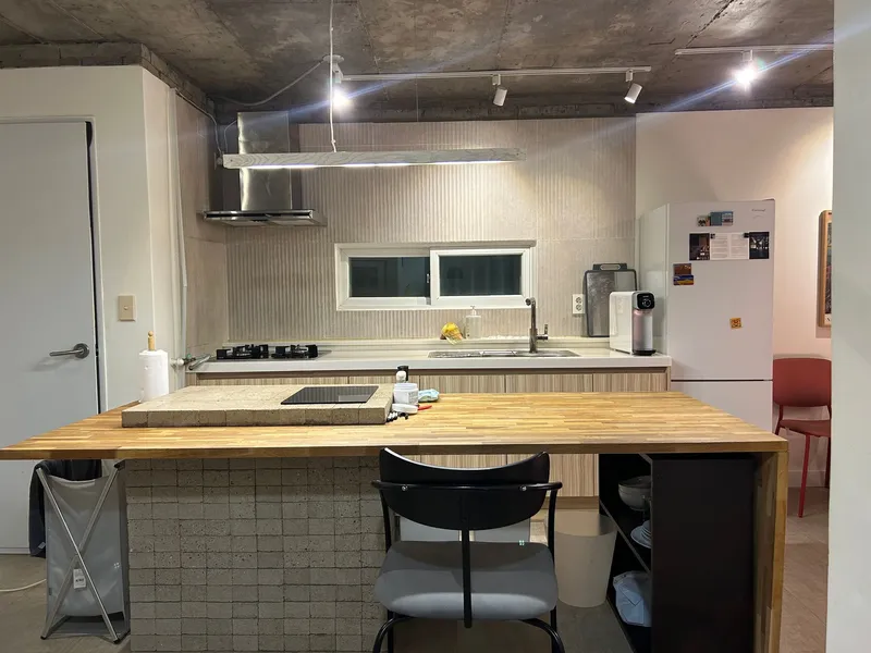 [Jongno, Seoul] Studio type accommodation in a quiet residential area of Seochon #1.5th floor 15