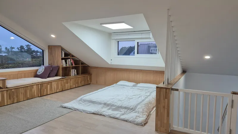 [Hangyeong, Jeju] A three-story detached house with a view of Chagwido Island and windmills. 13
