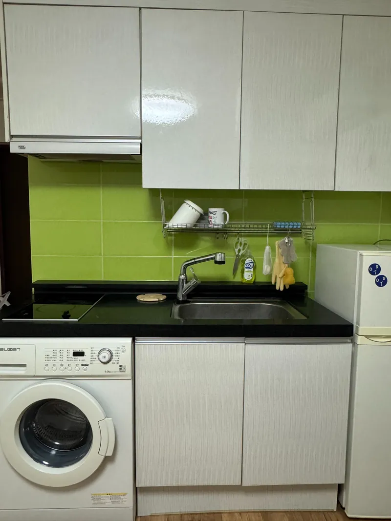 [Gwanak, Seoul] Cozy and quiet one-room apartment near Seoul National University Station/Bongcheon Station on Line 2 4
