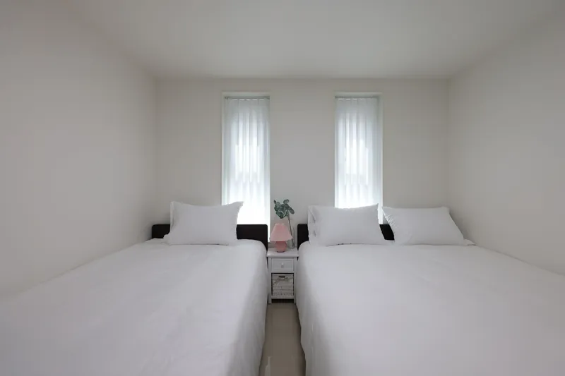 [Goyang] 3-room full option near Hyangdong DMC (Q3+SS2/maximum 8 people) 3