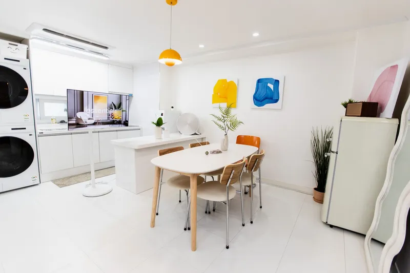 [Seodaemun, Seoul] 5-minute walk from Sinchon Station (Line 2) 17