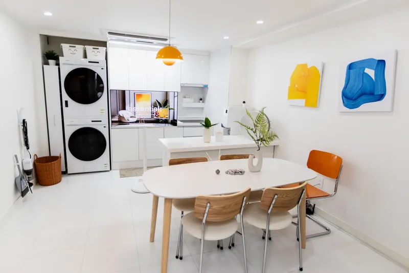 [Seodaemun, Seoul] 5-minute walk from Sinchon Station (Line 2) 16