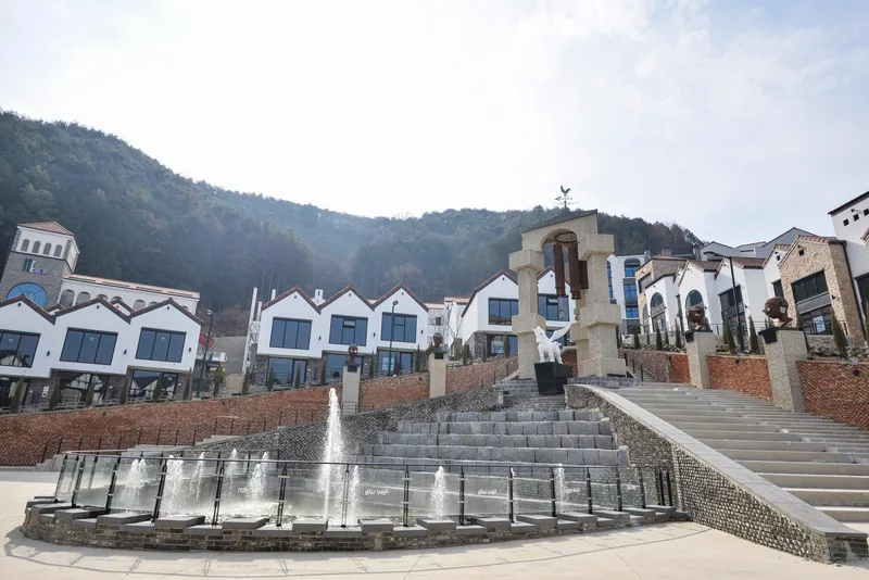 [전남 담양] 방3 욕실3 44평 최대 10인 메타세콰이어길 차량 3분 24