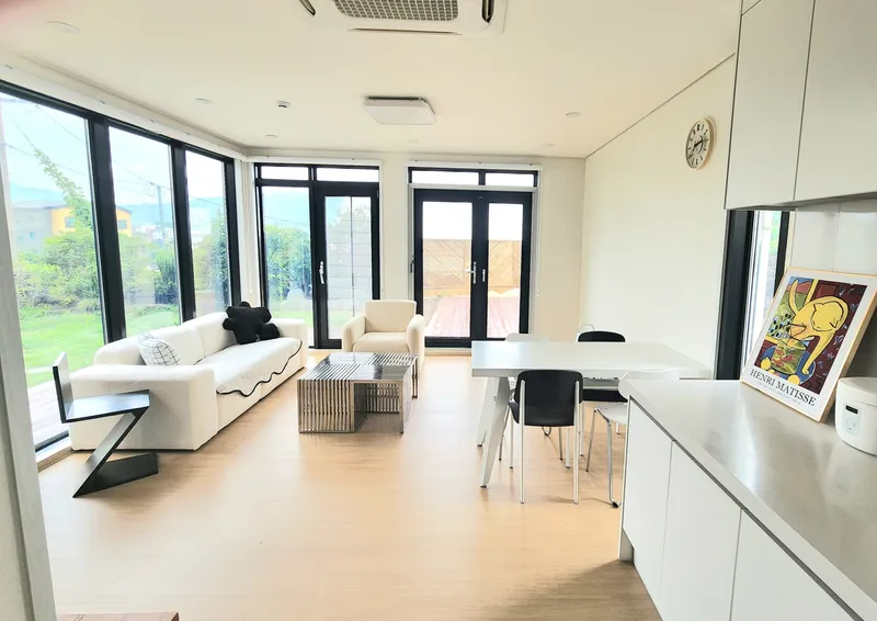[Andeok, Seogwipo] Sanbangsan Mountain, Jeju Island, near the sea_Hallasan Mountain view_Private yard house 12