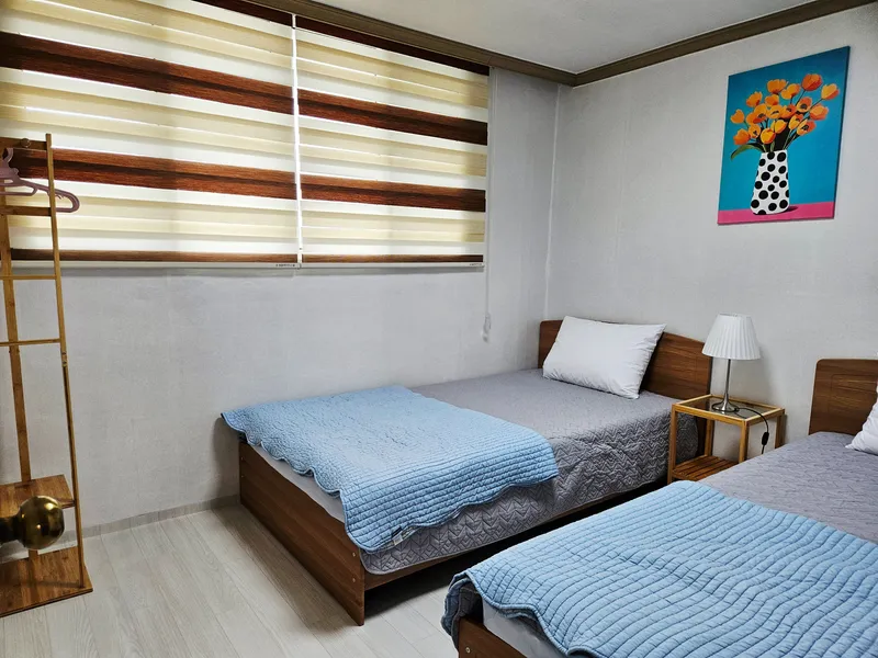 [Cheongju] Bokdae 3-Person Two-Room Apartment That Perfectly Suits Me 2