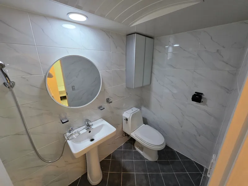[Sasang, Busan] Gwangjang-ro White House Two-room 2nd floor 5