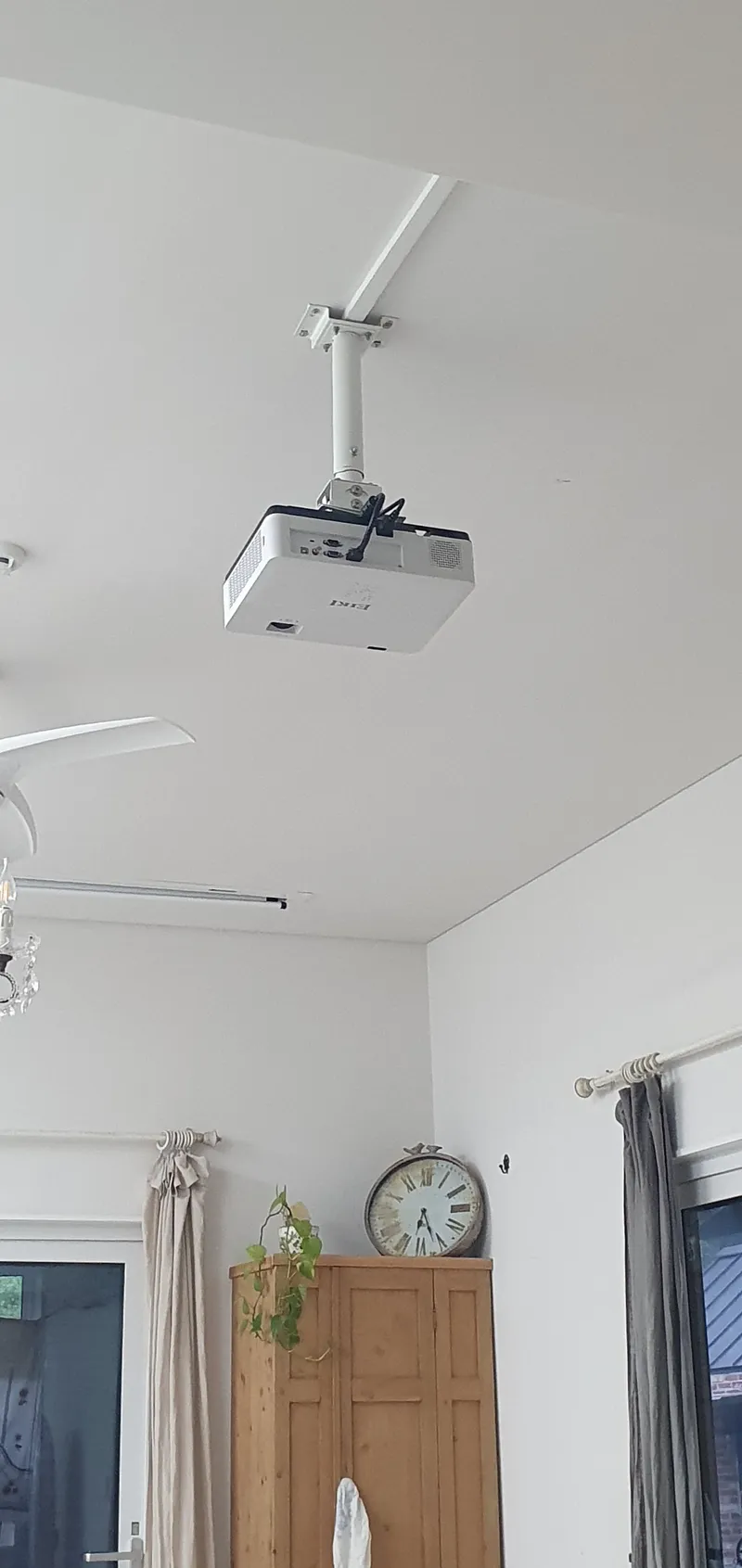 [Yangpyeong] Three-sided Mountain View, 10 minutes by car to Yangpyeong Station, detached one-room independent house 20