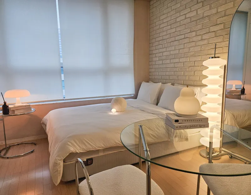 [Seongnam] A stylish and clean house located in the food street near Jeongja Station. 2