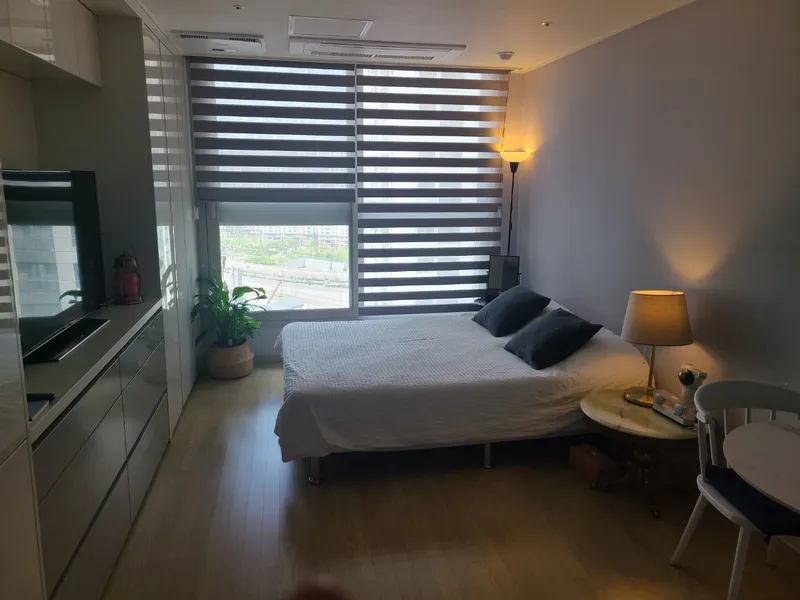 [Seohae, Incheon] Residential-commercial complex in the heart of Gajeong Station's Luwon City 6