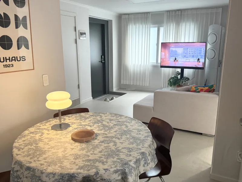 [Dongdaemun, Seoul] 5 minutes from Sinseoldong Station, 3 rooms, free parking, 10 minutes from Jongno Euljiro Seongsu 17