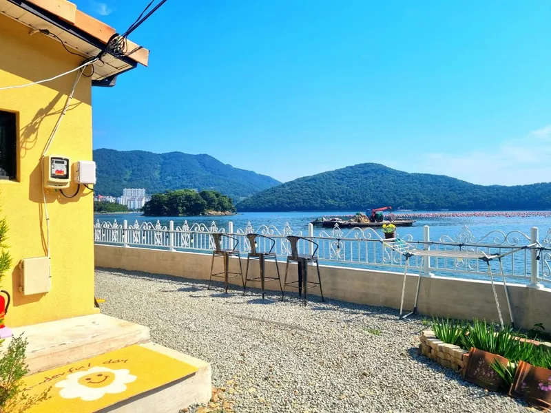 [Tongyeong] # Private, spacious, emotional detached house # Mountain and sea leisure activities # Yard fishing 31