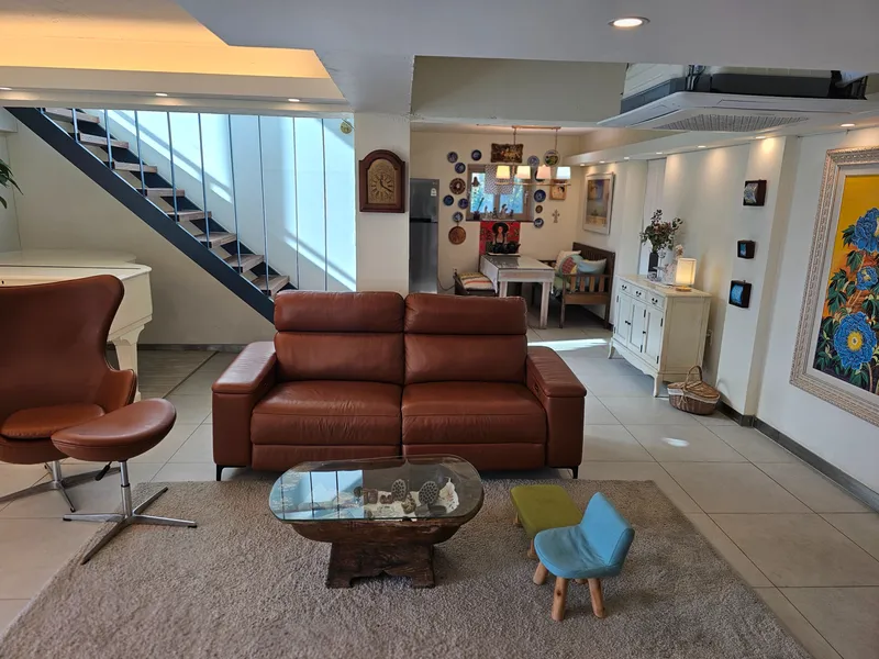 [Namwon, Seogwipo] 2-story detached house. Spacious yard. Ocean view. Jacuzzi. Three-room. BBQ. Foot volleyball. Pets 16