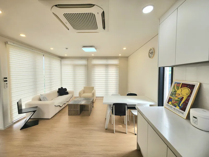 [Andeok, Seogwipo] Sanbangsan Mountain, Jeju Island, near the sea_Hallasan Mountain view_Private yard house 13