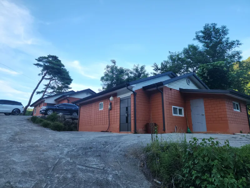 [충북 제천] 조용하고 편안한 독채 황토주택101호 9