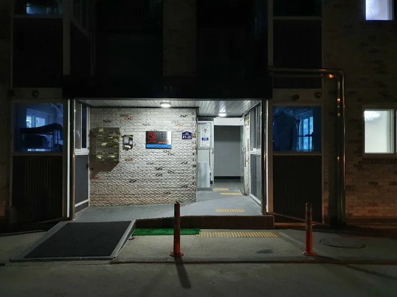 [경기 파주] 304호 Netflix+Youtube시청[침대전기메트사용] 17
