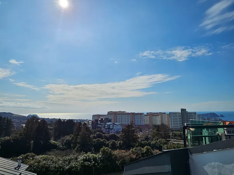 [Seoho-dong, Seogwipo] Three-Room + @ (Attic, Terrace) Ocean View Accommodation 38