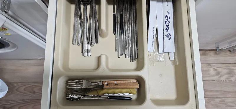 [강원 고성] 아야진 오션뷰 일출뷰 맛집 눈트면 바다 23평 투룸 19