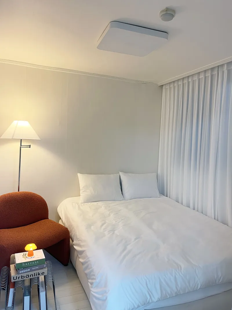 [Gangnam, Seoul] Two-room apartment, 8 minutes walk from Nonhyeon Shinnonhyeon 12