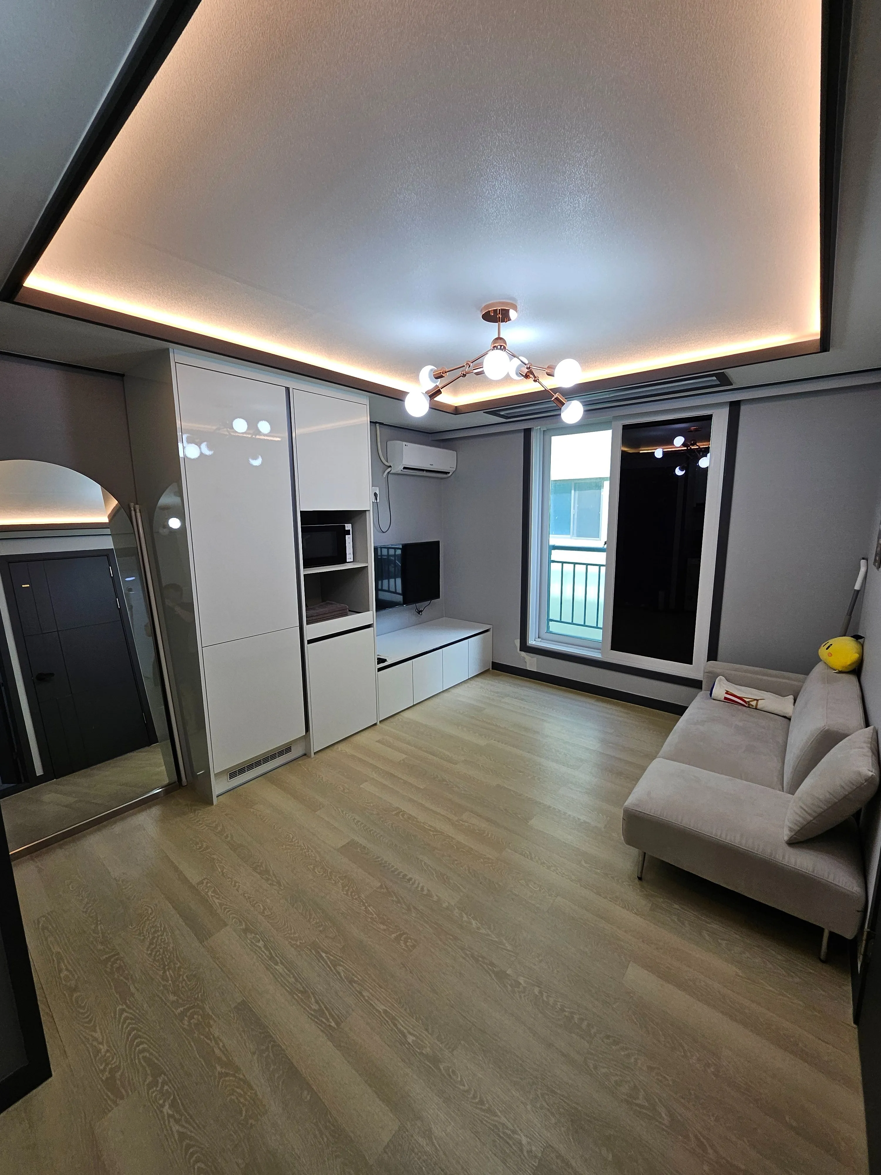 Studio in Seo-gu, Daejeon — 33m², sleeps 2, 1 bath
