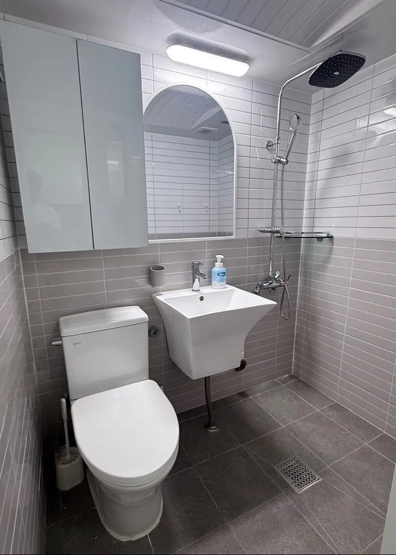[Mapo, Seoul] 3 minutes from Gongdeok/Aeoge Station, a clean and cozy home with full options!! 5