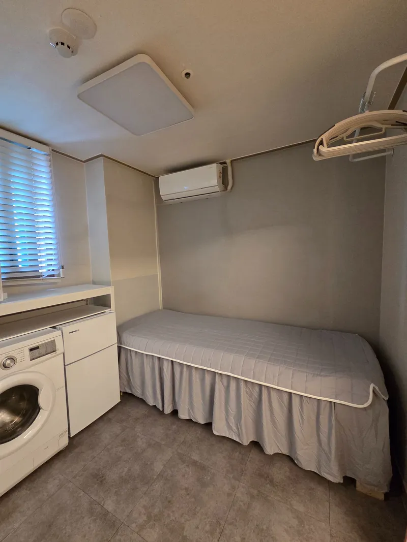 [Seocho, Seoul] Premium One-Room Apartment in the Super-Easy Area of Yangjae Station #09 (Deluxe Room) 3
