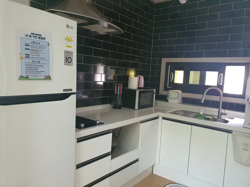 [Geoje] Duplex Pension #204 near Mangchi Beach 16