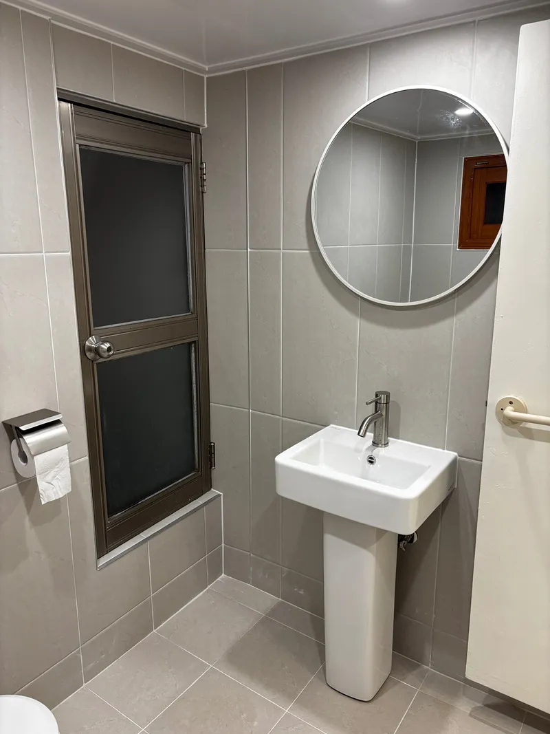 [Jongno, Seoul] Seochon Gyeongbokgung Station 4-room house with yard 14