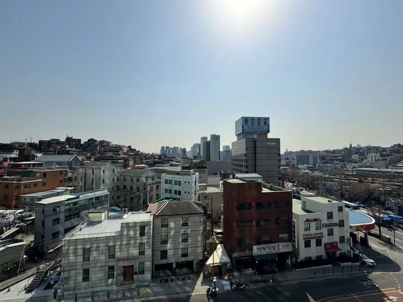 [서울 용산] 서울역 지하보도 연결 뻥뷰 원룸 숙소 9