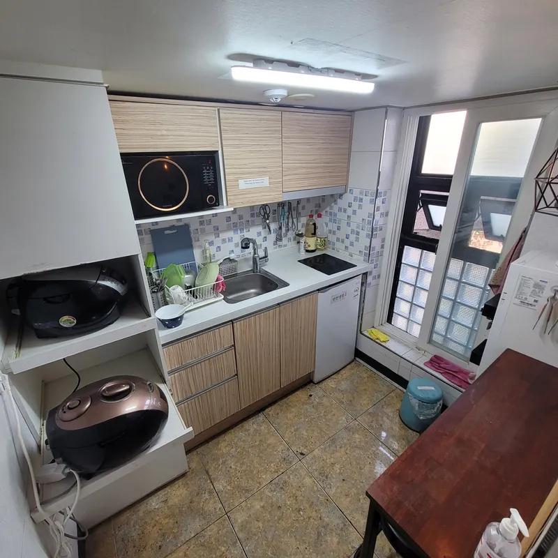 [Jongno, Seoul] Quiet one-room tel near Sungkyunkwan University, 3rd floor, room 302 5
