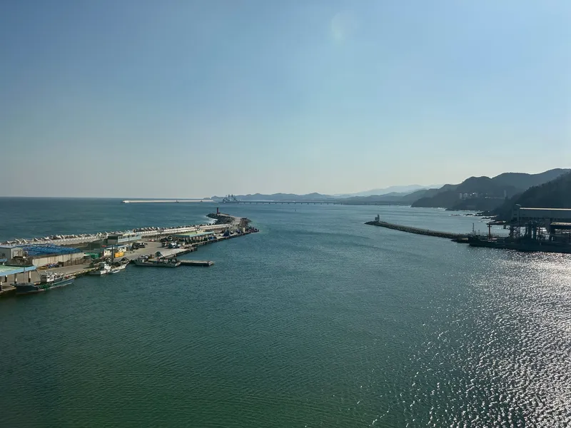 [강원 삼척] 차로 초교 2분, 벚꽃산 바로 옆,바다 7분 계단 아파트 13