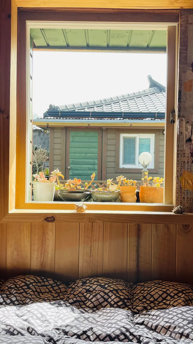 [Hangyeong, Jeju] Right in front of Panpo Port, a quiet and pretty traditional house, Doldamjip (Wonangchae) 14