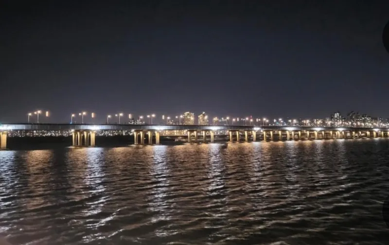 [Yeongdeungpo, Seoul] The Ultimate Han River Fireworks View 37