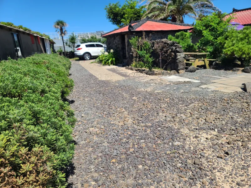 [Aewol, Jeju] Private villa on the pebble beach with spring water gushing out, next to Gwakji Beach on the Handam Beach Walkway 18