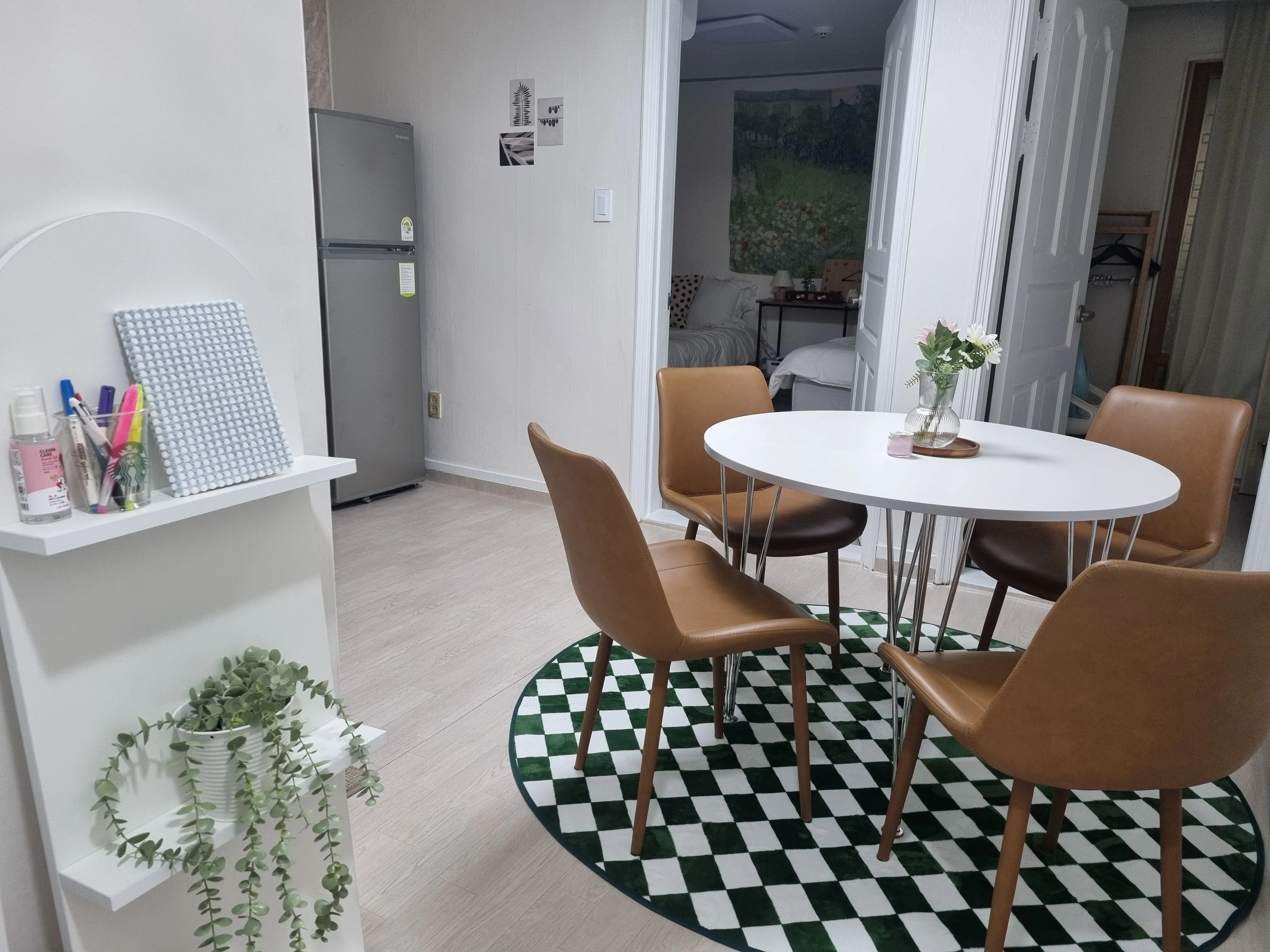 Dunchon-dong Two-Bedroom House
