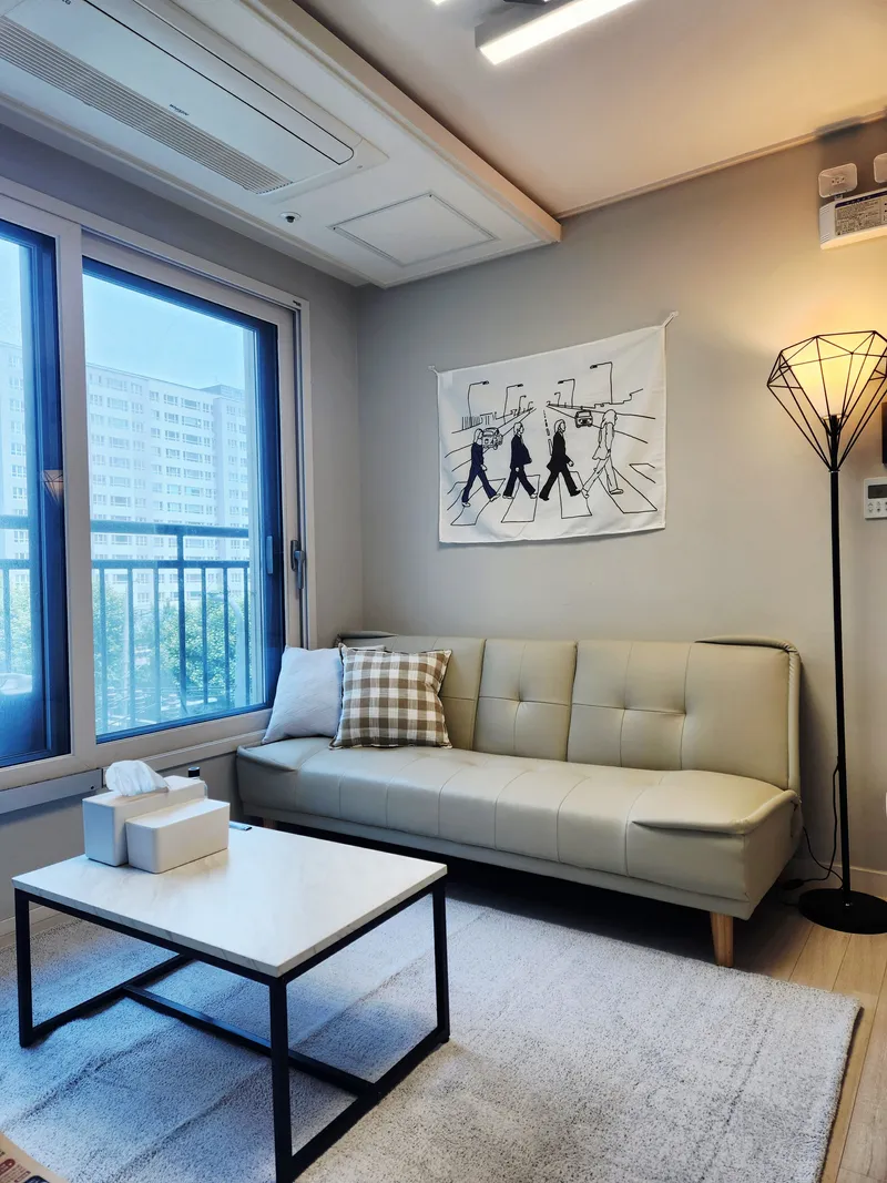 [Yeongdeungpo, Seoul] Two Room, 5-minute walk from Yeongdeungpo-gu Office Station (Lines 2 and 5) 3