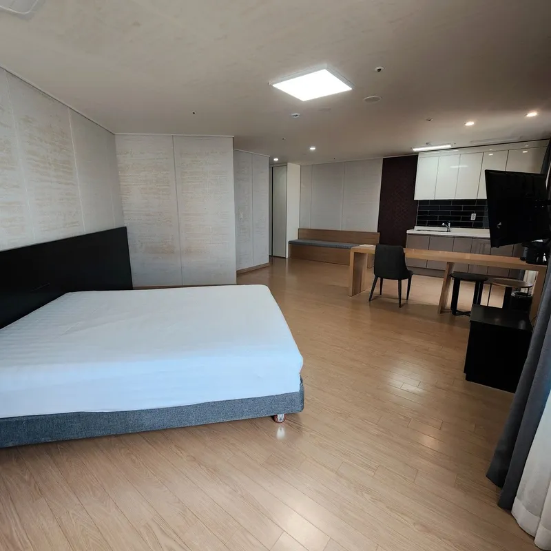 [Gangneung] 20 pyeong large room right in front of the beach 15