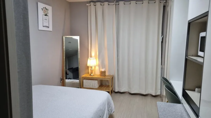 [Gangdong, Seoul] Fully equipped with mining facilities, 2 minutes from subway, 2 elevator parking spaces, and a safe environment. 6