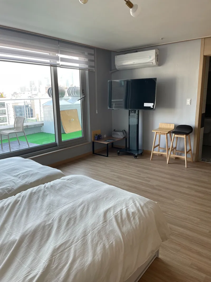 [서울 강남] 강남5분거리  전망좋은 고층 테라스 10평 9