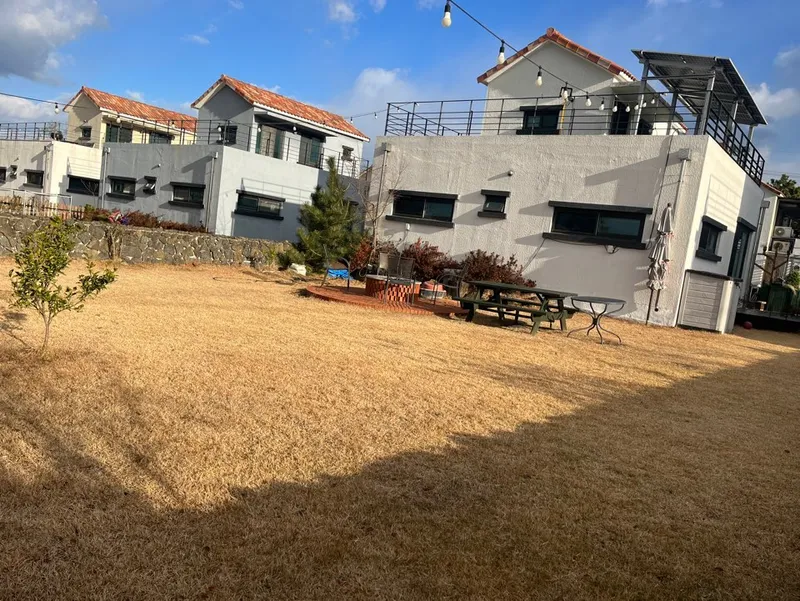 [제주 한림] 제주 협재. 마당넓은 독채팬션 #한달살이 환영 15