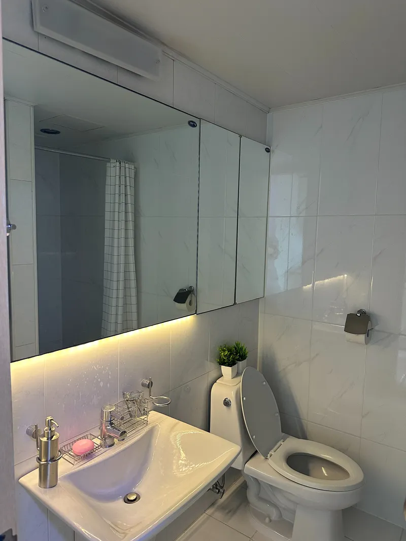 [Gwangjin, Seoul] 10-second walk from Konkuk University Station + luxury views 8