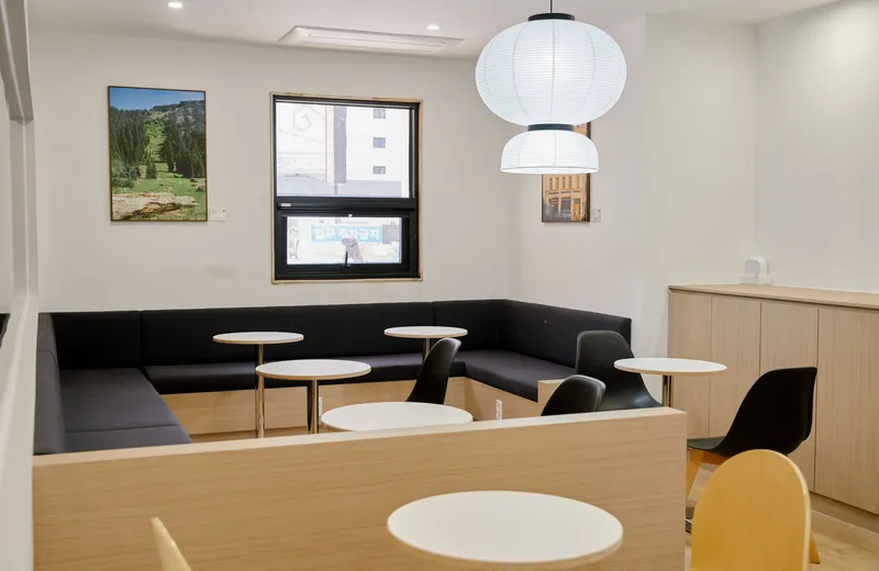 [Cheonan] 5 min walk from Dujeong Station #Near the food alley #Standard room #Parking #Non-smoking 33