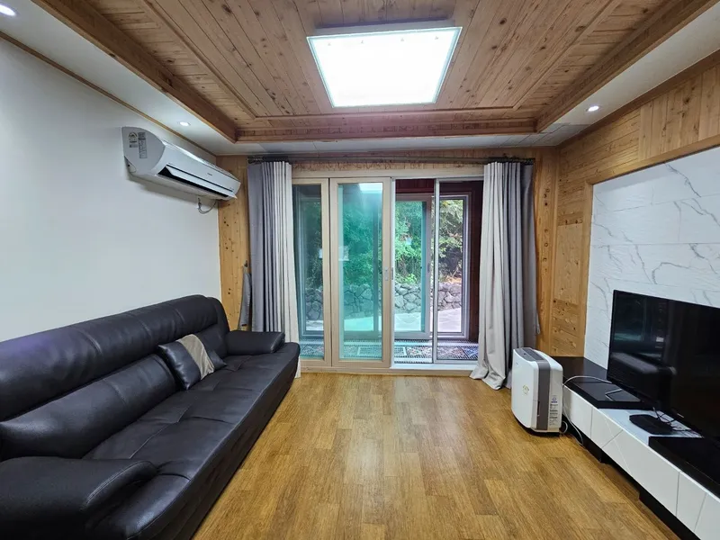 [Gujwa, Jeju] Forest Villa 17