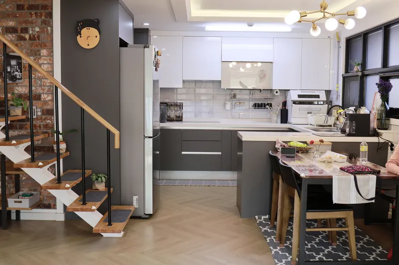 [Yangsan] Yangsan, Gyeongnam Province - Yangsan Station/Newly built duplex. 50 pyeong (approximately 160 sq ft). 3 bedrooms. 2 living rooms. 3 bathrooms. 43