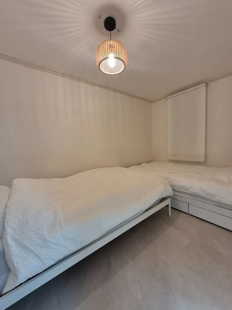 [Mapo, Seoul] Three-room apartment for a large family in the immediate vicinity of Sinchon Station 5